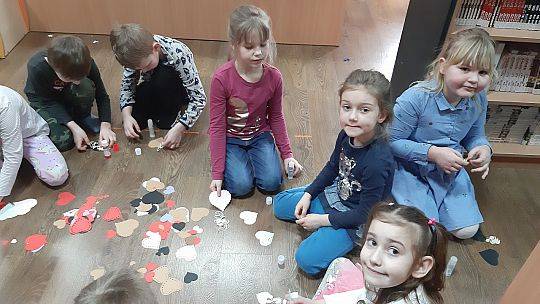 MISIAKI  W  BIBLIOTECE  MIEJSKIEJ 