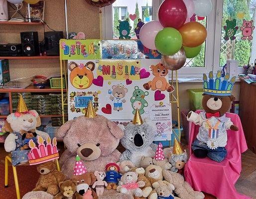 URODZINY  PLUSZOWEGO  MISIA