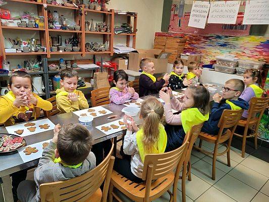 PINGWINKI I MOTYLKI NA WARSZTATACH ZDOBIENIA PIERNIKÓW