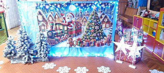 MISIAKI  W  OCZEKIWANIU  NA  ŚWIĘTA