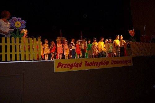 PRZEGLĄD TEATRZYKÓW DZIECIĘCYCH