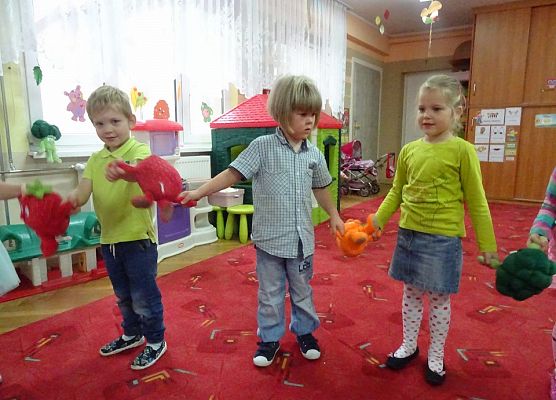 DZIEŃ  ŚWIEŻAKÓW  U  MISIAKÓW grafika