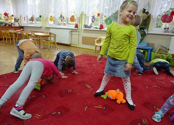 DZIEŃ  ŚWIEŻAKÓW  U  MISIAKÓW grafika