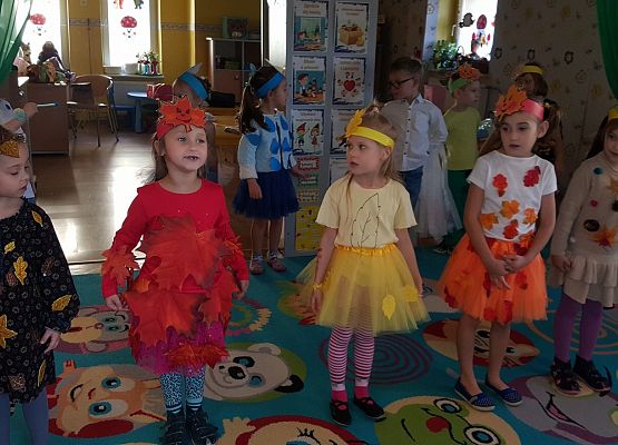 MISIAKI I ICH OSTATNI BAL U PANI JESIENI grafika