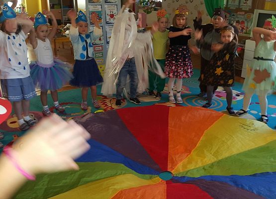 MISIAKI I ICH OSTATNI BAL U PANI JESIENI grafika