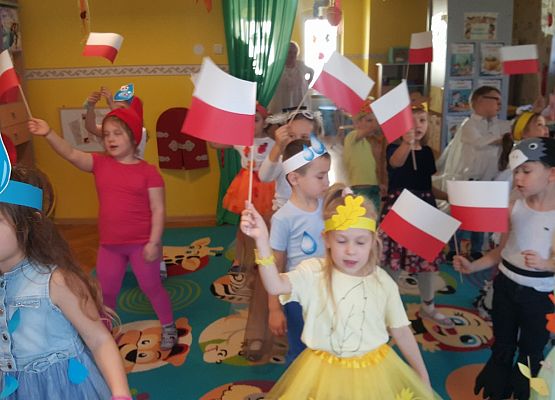 MISIAKI I ICH OSTATNI BAL U PANI JESIENI grafika