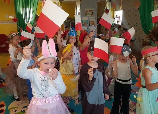 MISIAKI I ICH OSTATNI BAL U PANI JESIENI grafika