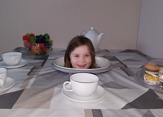 ŚREDNIAKI  I  STARSZAKI  W  CENTRUM  NAUKI  EKSPERYMENT  W  GDYNI grafika