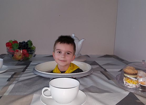 ŚREDNIAKI  I  STARSZAKI  W  CENTRUM  NAUKI  EKSPERYMENT  W  GDYNI grafika