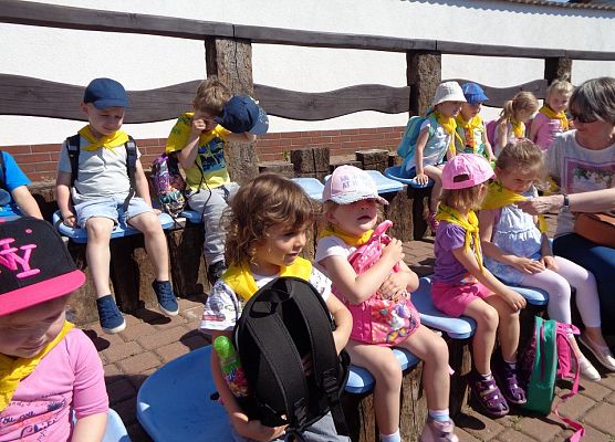 MALUSZKI NA WYCIECZCE SEA PARK W SARBSKU grafika