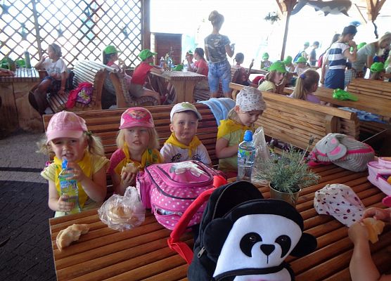 MALUSZKI NA WYCIECZCE SEA PARK W SARBSKU grafika