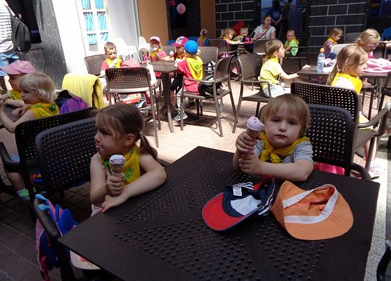 MALUSZKI NA WYCIECZCE SEA PARK W SARBSKU grafika