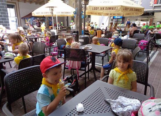 MALUSZKI NA WYCIECZCE SEA PARK W SARBSKU grafika