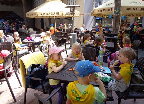 MALUSZKI NA WYCIECZCE SEA PARK W SARBSKU grafika