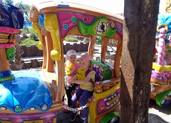 MALUSZKI NA WYCIECZCE SEA PARK W SARBSKU grafika