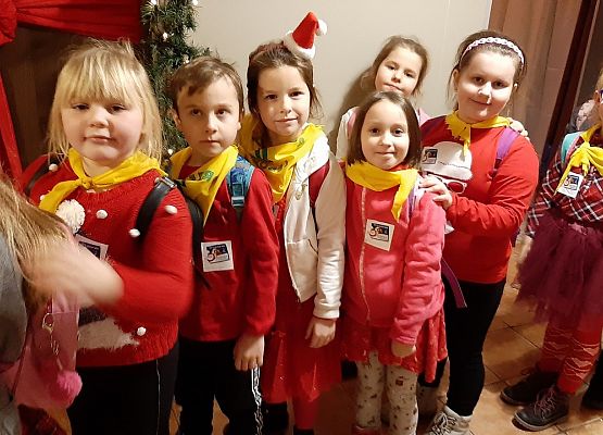 MISIAKI I ŻABKI NA WYCIECZCE W DRZEWINIE grafika