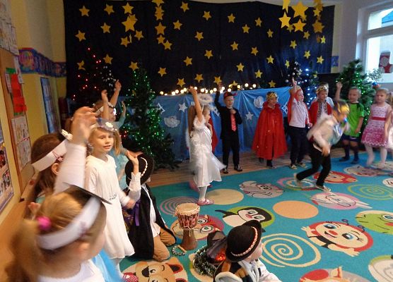 JASEŁKA W GRUPIE ŻABEK grafika