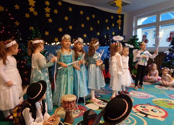 JASEŁKA W GRUPIE ŻABEK grafika