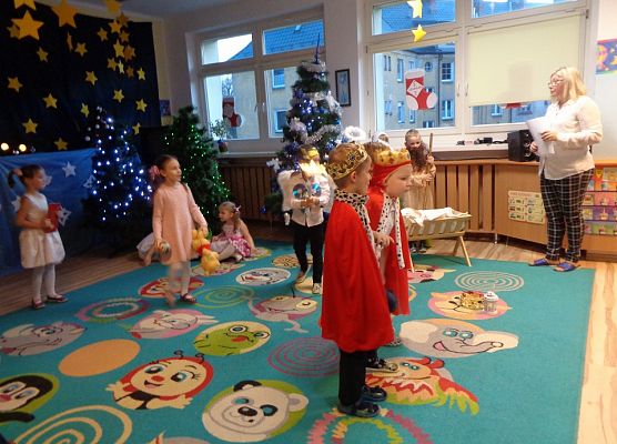 JASEŁKA W GRUPIE ŻABEK grafika