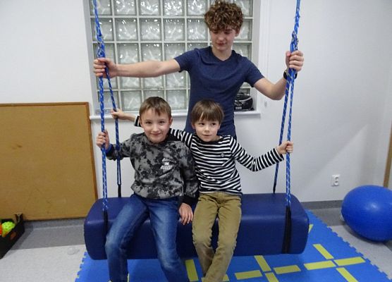 MISIAKI  W  SPOŁECZNEJ  JĘZYKOWEJ  SZKOLE  PODSTAWOWEJ  grafika