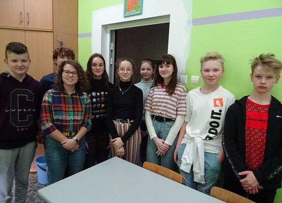 MISIAKI  W  SPOŁECZNEJ  JĘZYKOWEJ  SZKOLE  PODSTAWOWEJ  grafika