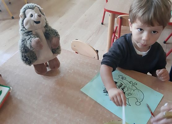 MALUCHY - DZIELNE  ZUCHY  grafika