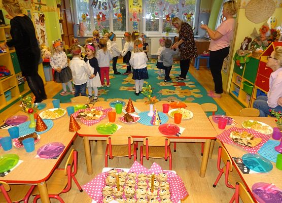 ŚWIĘTO  MISIAKÓW - PASOWANIE  NA  PRZEDSZKOLAKA  grafika