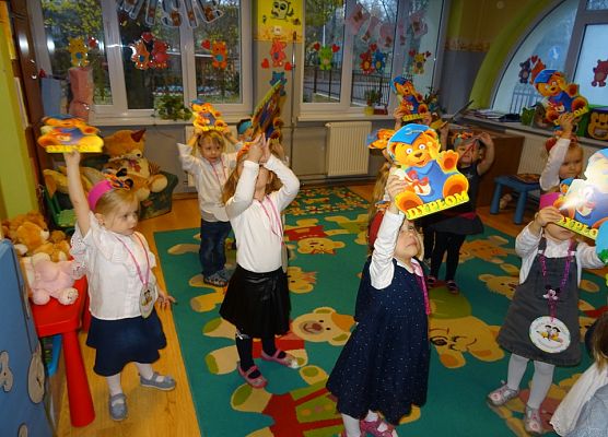 ŚWIĘTO  MISIAKÓW - PASOWANIE  NA  PRZEDSZKOLAKA  grafika