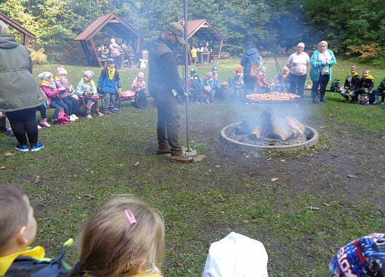 WYCIECZKA DO LASU grafika