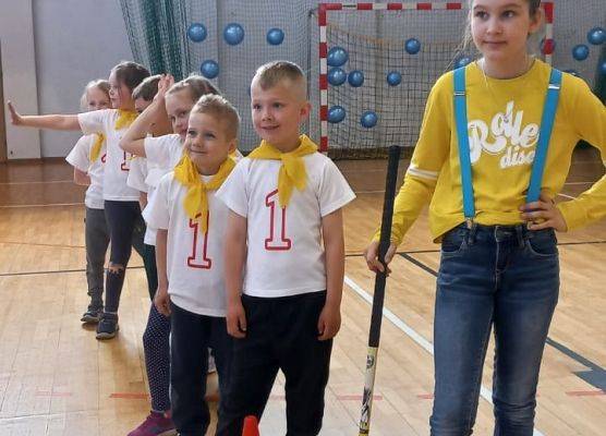 SPORTOWY PIKNIK W SZKOLE PODSTAWOWEJ NR7 grafika