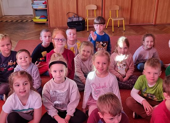 SPEKTAKL ,, OPOWIEŚCI  Z  LAPONII '' grafika