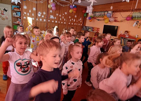 SPEKTAKL ,, OPOWIEŚCI  Z  LAPONII '' grafika