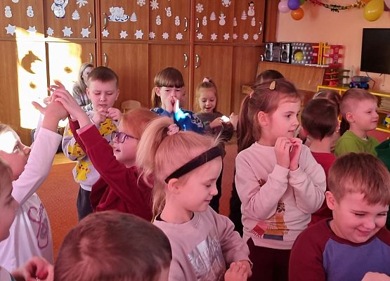 SPEKTAKL ,, OPOWIEŚCI  Z  LAPONII '' grafika