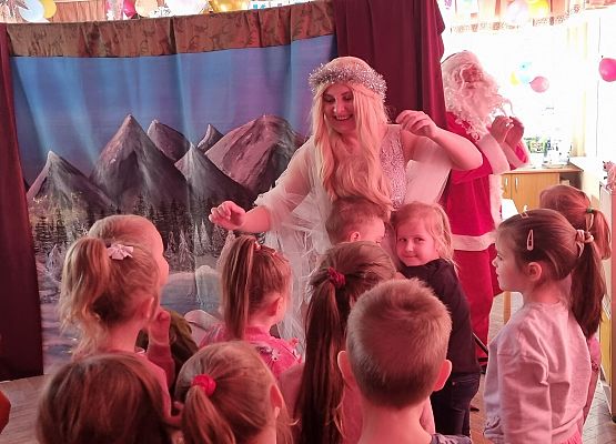 SPEKTAKL ,, OPOWIEŚCI  Z  LAPONII '' grafika