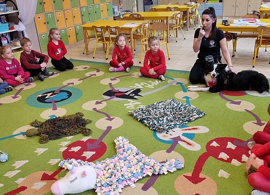 DOGOTERAPIA  U  MISIAKÓW grafika