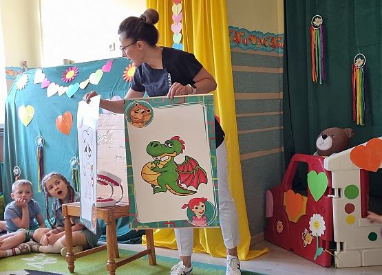 SPOTKANIE  ZE  STAOMATOLOGIEM grafika