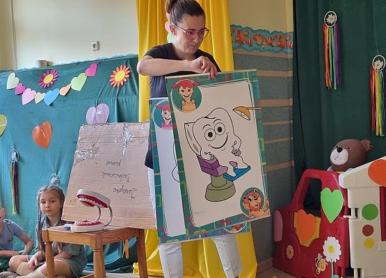 SPOTKANIE  ZE  STAOMATOLOGIEM grafika