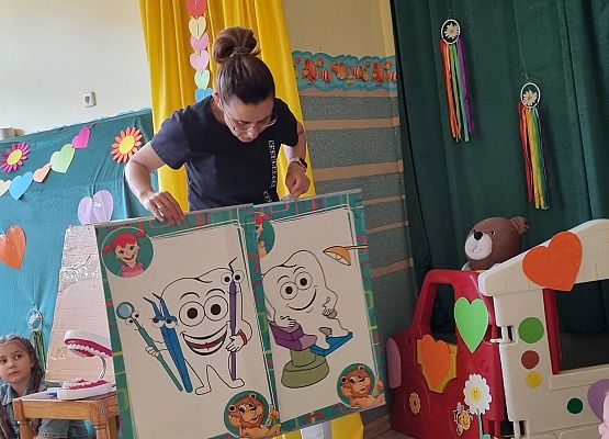 SPOTKANIE  ZE  STAOMATOLOGIEM grafika