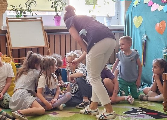 SPOTKANIE  ZE  STAOMATOLOGIEM grafika