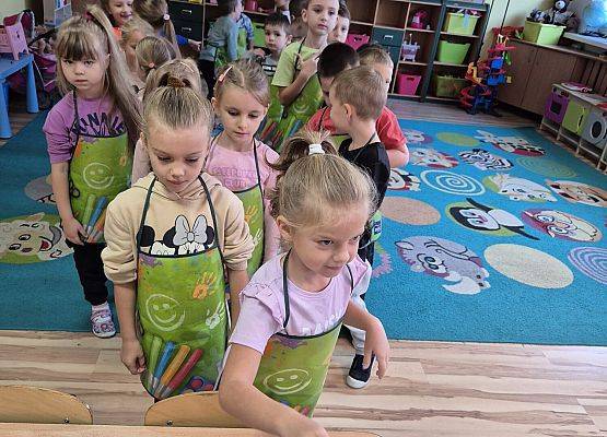 DZIEŃ  CHLEBA  W  GRUPIE  KOTKÓW  I  PSZCZÓŁEK grafika