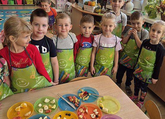 ZAJĘCIA  KULINARNE  U  KOTKÓW grafika