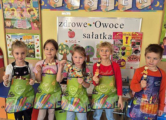 ZAJĘCIA  KULINARNE  U  KOTKÓW grafika