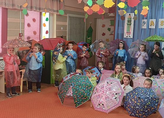 PASOWANIE NA STARSZAKA U BIEDRONEK grafika