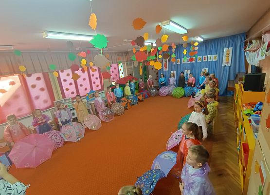 PASOWANIE NA STARSZAKA U BIEDRONEK grafika