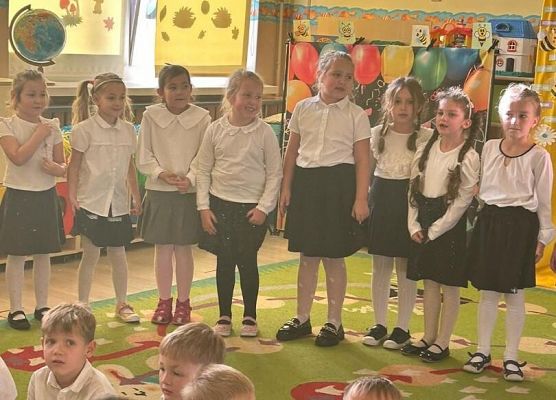 ŚWIĘTO  PSZCZÓŁEK - PASOWANIE  NA  STARSZAKÓW grafika