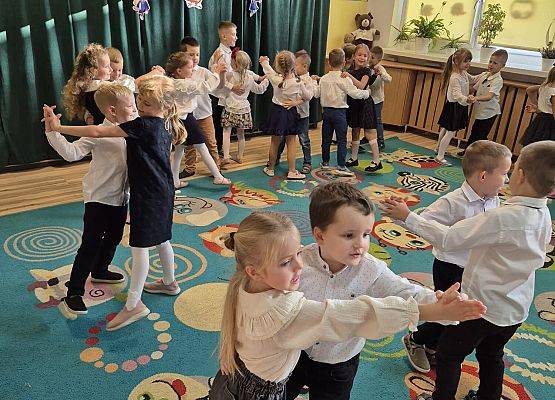 ŚWIĘTO  KOTKÓW - PASOWANIE  NA  STARSZAKÓW grafika