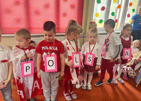 KOCHAM  CIĘ  POLSKO - TURNIEJ  PATRIOTYCZNY  STARSZAKÓW grafika