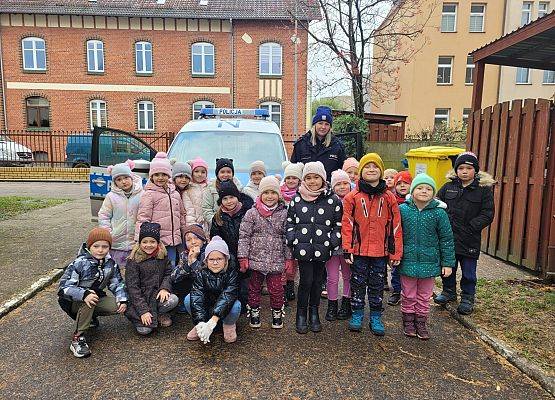 SPOTKANIE Z PANIĄ POLICJANTKĄ grafika
