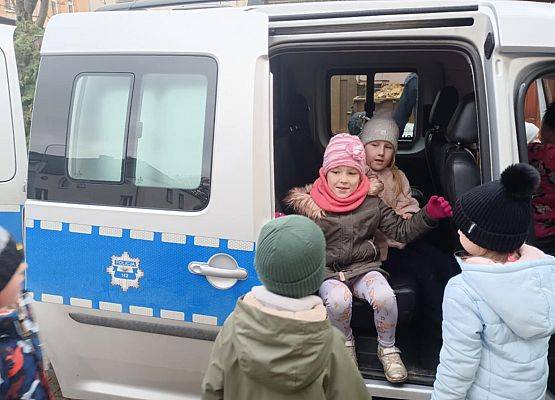 SPOTKANIE Z PANIĄ POLICJANTKĄ grafika