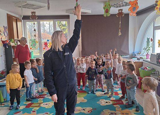 SPOTKANIE Z PANIĄ POLICJANTKĄ grafika